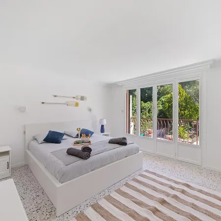 Maison Familiale Climatisee - Plages A Pied Villa