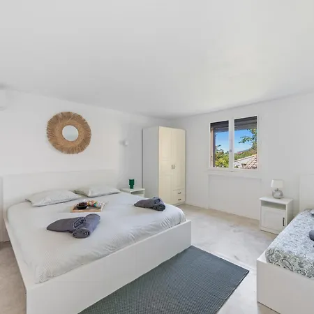 Villa Maison Familiale Climatisee - Plages A Pied